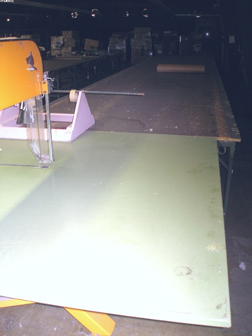 CUTTING TABLES, 6
